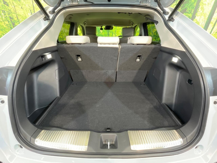 2024 Honda VEZEL 6AA-RV6 (UW-6a28d68b8021a)[21]