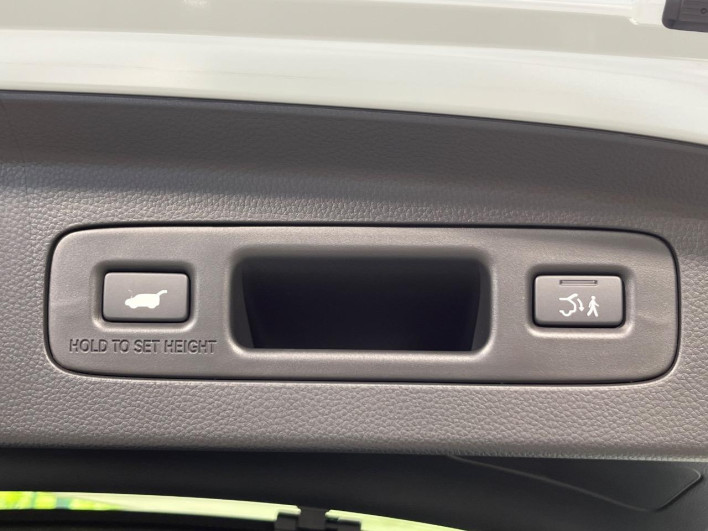2024 Honda VEZEL 6AA-RV6 (UW-6a28d68b8021a)[25]