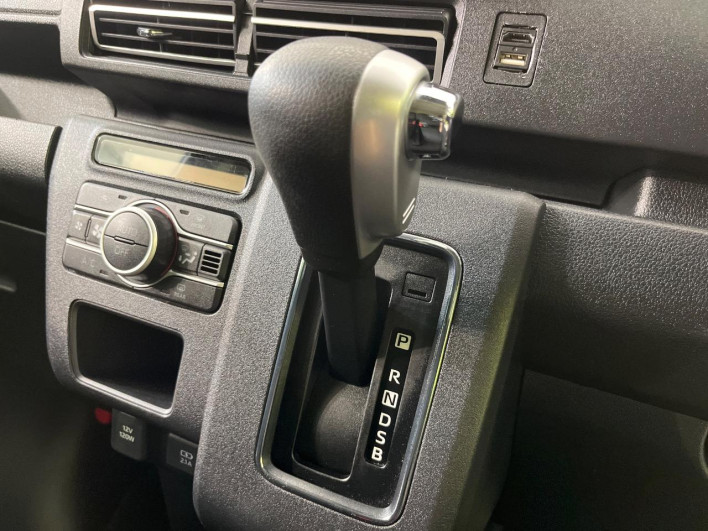 2022 Daihatsu Atrai 3BD-S700V (UW-6a28d6910ac96)[20]