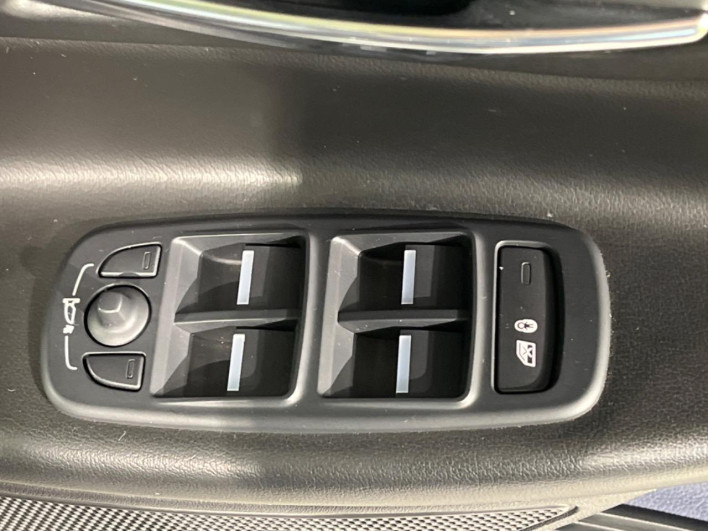2016 Jaguar XE LDA-JA2NA (UW-6a28d69366b92)[6]