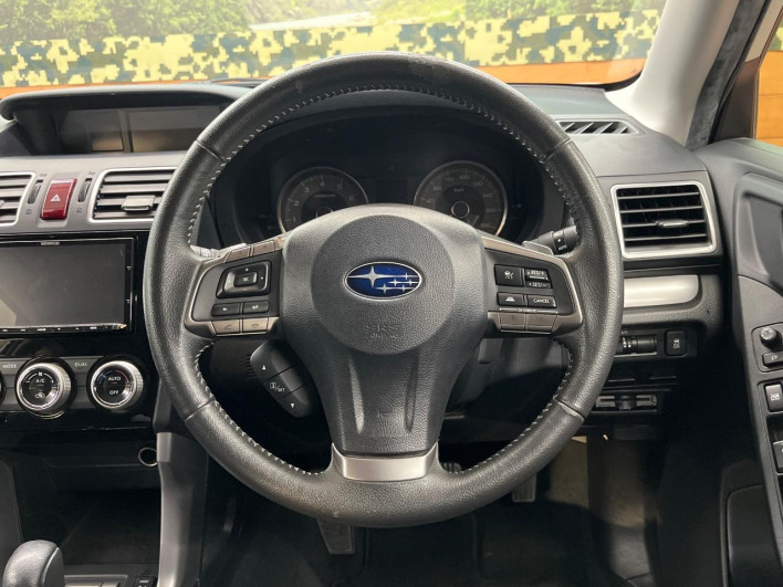 2015 Subaru Forester DBA-SJ5 (UW-6a28d6959abb4)[17]