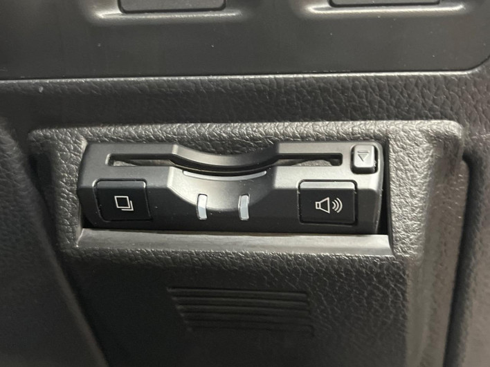 2015 Subaru Forester DBA-SJ5 (UW-6a28d6959abb4)[20]