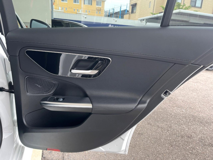 2022 Mercedes Benz C CLASS STATION WAGON 3CA-206204C (UW-6a28d6ad97235)[9]