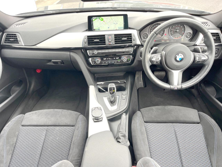 2016 BMW 3 Series DBA-8A20 (UW-6a28d6b1aebe9)[21]