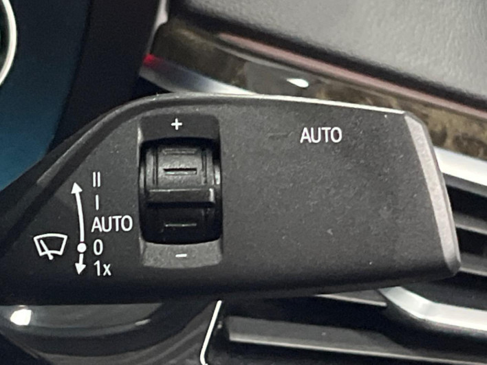 2017 BMW 5 Series DBA-JA20 (UW-6a28d6b3cac81)[28]