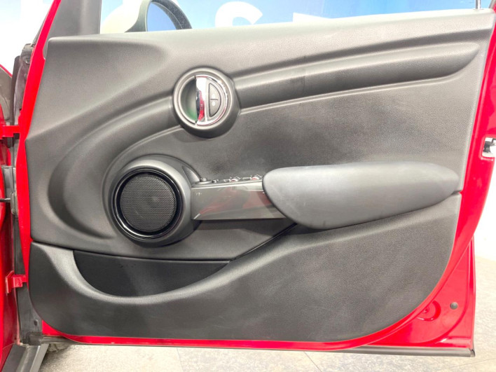2019 Rover Mini DBA-XU15M (UW-6a28d6bb15f56)[19]