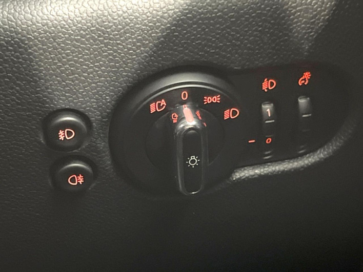 2019 Rover Mini DBA-XU15M (UW-6a28d6bb15f56)[22]