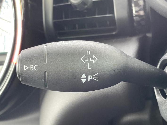 2019 Rover Mini DBA-XU20M (UW-6a28d6bb288f1)[10]