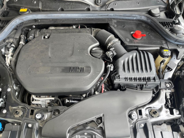 2020 Rover Mini 3DA-XY15MW (UW-6a28d6bb2db82)[4]