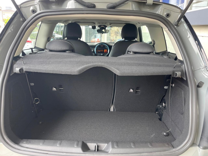 2020 Rover Mini 3DA-XY15MW (UW-6a28d6bb2db82)[14]