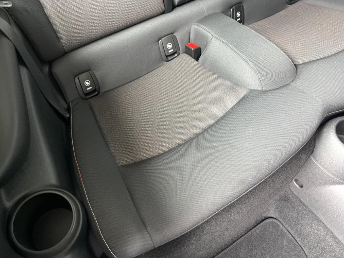 2020 Rover Mini 3DA-XY15MW (UW-6a28d6bb2db82)[29]