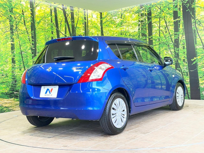 2013 Suzuki Swift DBA-ZC72S (UW-6a28d6c494c57)[14]