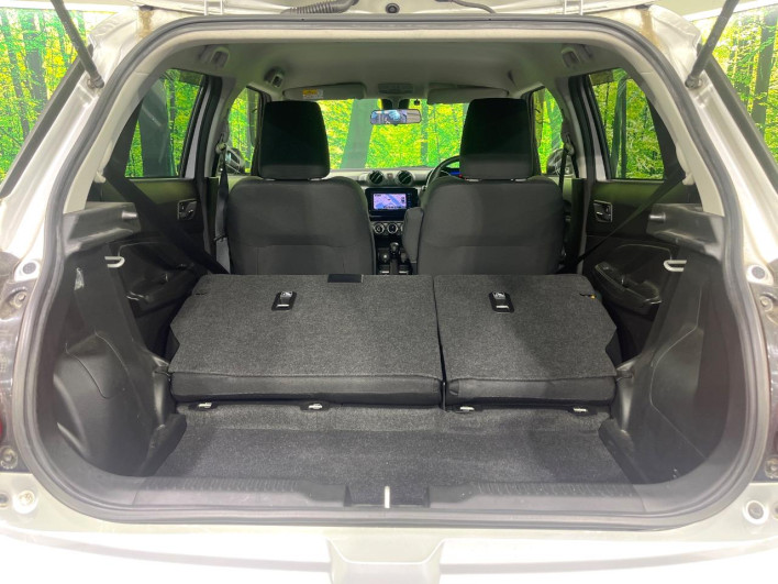 2018 Suzuki Swift DBA-ZC83S (UW-6a28d6c540ed2)[14]