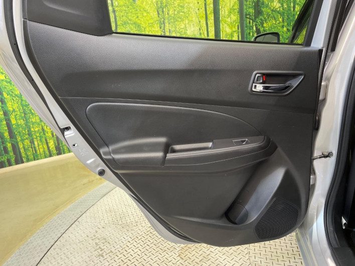 2019 Suzuki Swift DBA-ZC83S (UW-6a28d6c560717)[28]