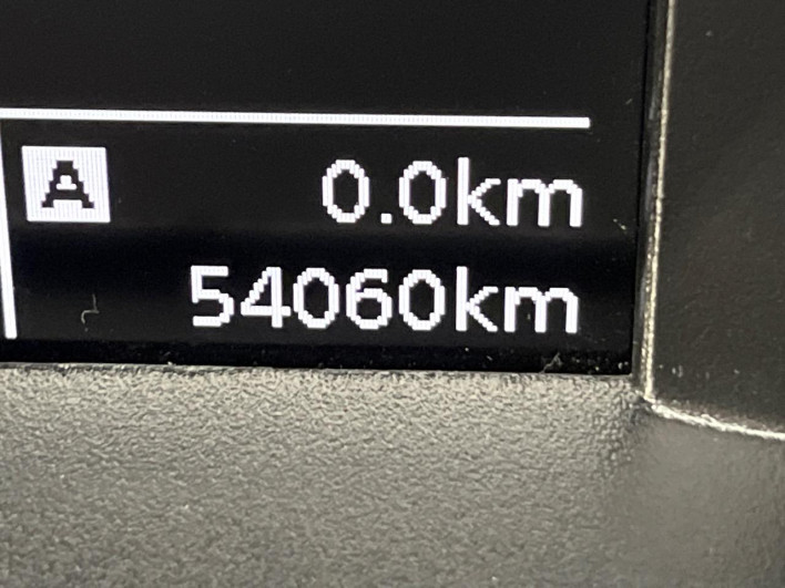2019 Suzuki Swift DBA-ZC83S (UW-6a28d6c560717)[2]