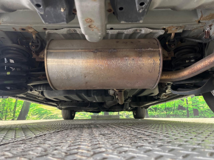 2012 Toyota Voxy DBA-ZRR70W (UW-6a28d6ca52988)[6]