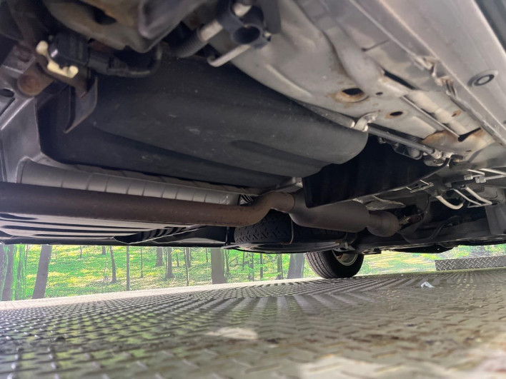 2012 Toyota Voxy DBA-ZRR70W (UW-6a28d6ca52988)[8]