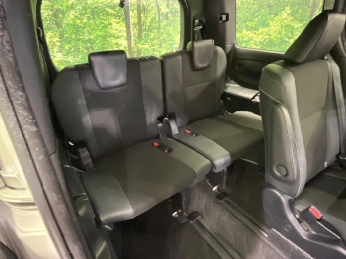 2021 Toyota Noah 3BA-ZRR80W (UW-6a28d6d62c6b6)[8]