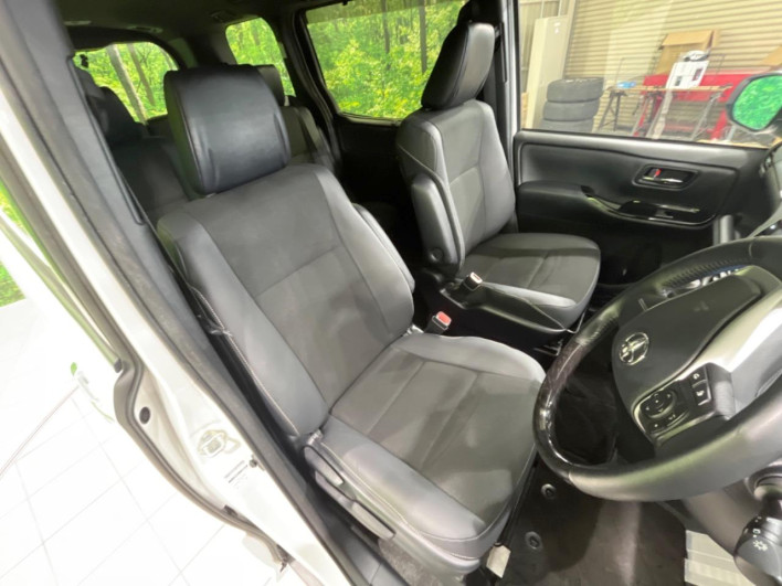 2021 Toyota Noah 3BA-ZRR80W (UW-6a28d6d62c6b6)[6]