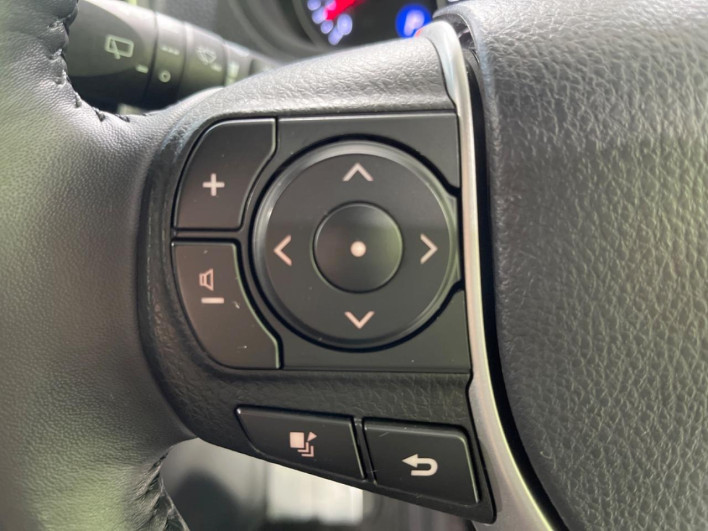 2021 Toyota Noah 3BA-ZRR80W (UW-6a28d6d62c6b6)[27]
