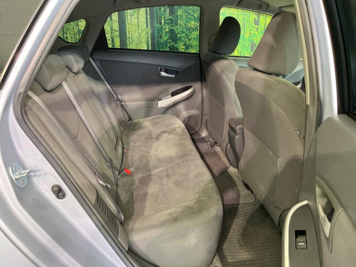 2010 Toyota Prius DAA-ZVW30 (UW-6a28d6e149a8f)[26]