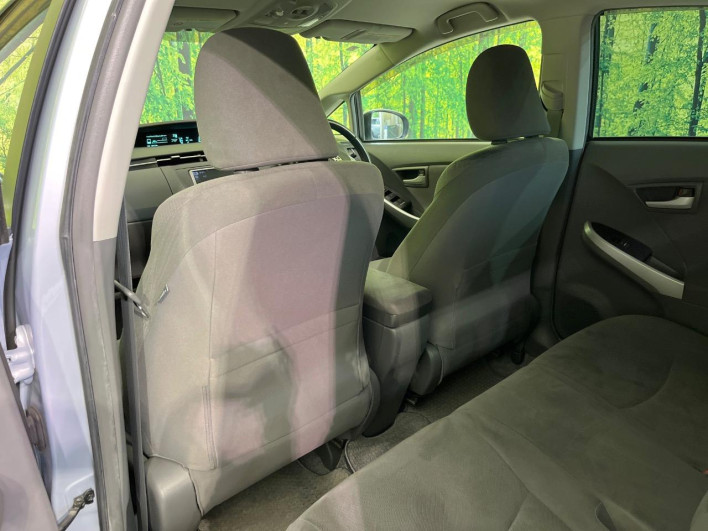 2010 Toyota Prius DAA-ZVW30 (UW-6a28d6e149a8f)[9]