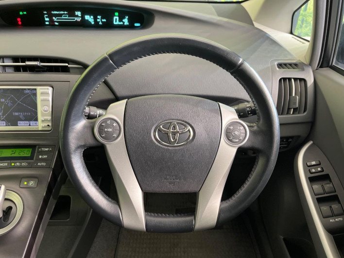 2010 Toyota Prius DAA-ZVW30 (UW-6a28d6e149a8f)[29]