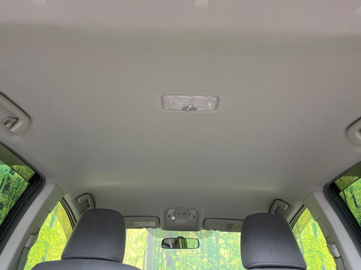 2010 Toyota Prius DAA-ZVW30 (UW-6a28d6e149a8f)[20]
