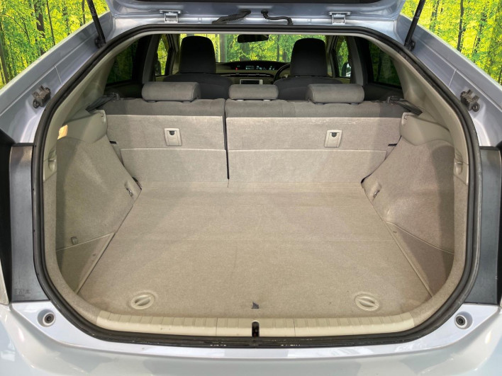 2010 Toyota Prius DAA-ZVW30 (UW-6a28d6e149a8f)[18]