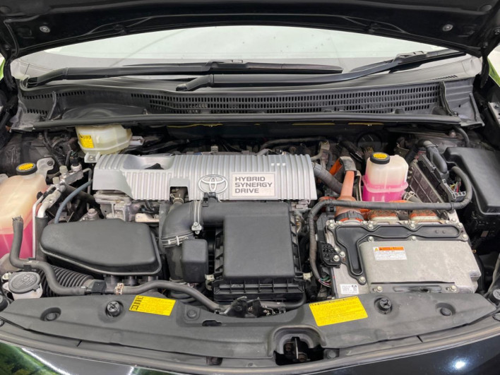 2011 Toyota Prius DAA-ZVW30 (UW-6a28d6e153238)[4]