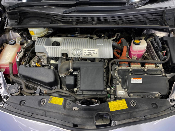 2014 Toyota Prius DAA-ZVW30 (UW-6a28d6e271d1f)[7]