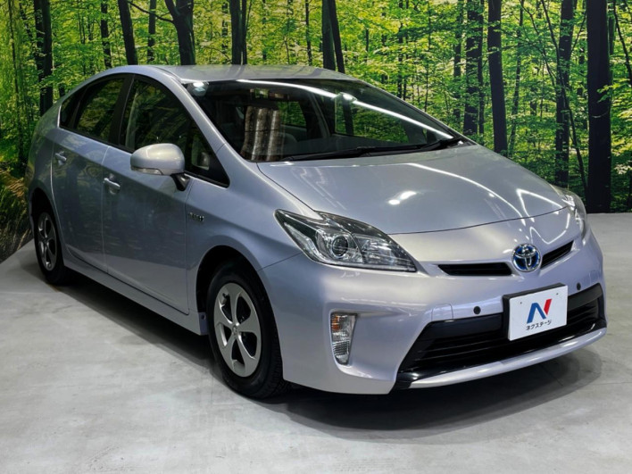 2014 Toyota Prius DAA-ZVW30 (UW-6a28d6e271d1f)[11]