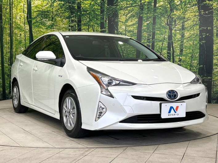 2017 Toyota Prius DAA-ZVW50 (UW-6a28d6e46ddef)[11]