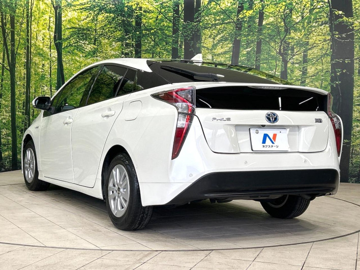 2017 Toyota Prius DAA-ZVW50 (UW-6a28d6e46ddef)[7]