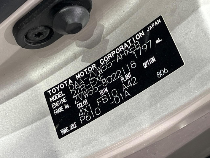 2016 Toyota Prius DAA-ZVW55 (UW-6a28d6e9b594a)[1]