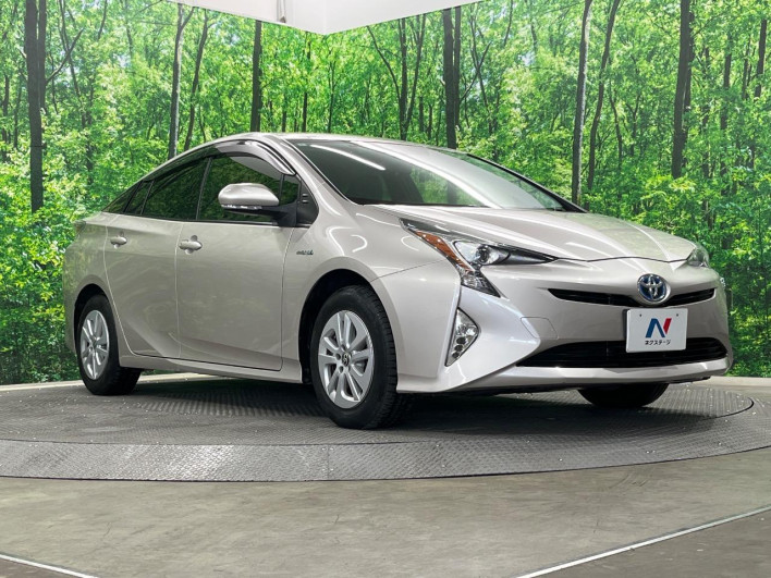 2016 Toyota Prius DAA-ZVW55 (UW-6a28d6e9b594a)[21]