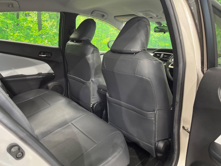 2016 Toyota Prius DAA-ZVW55 (UW-6a28d6e9b594a)[24]