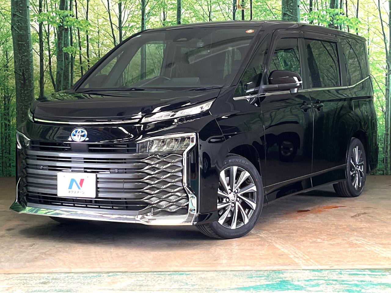 2022 Toyota Voxy 6AA-ZWR90W
