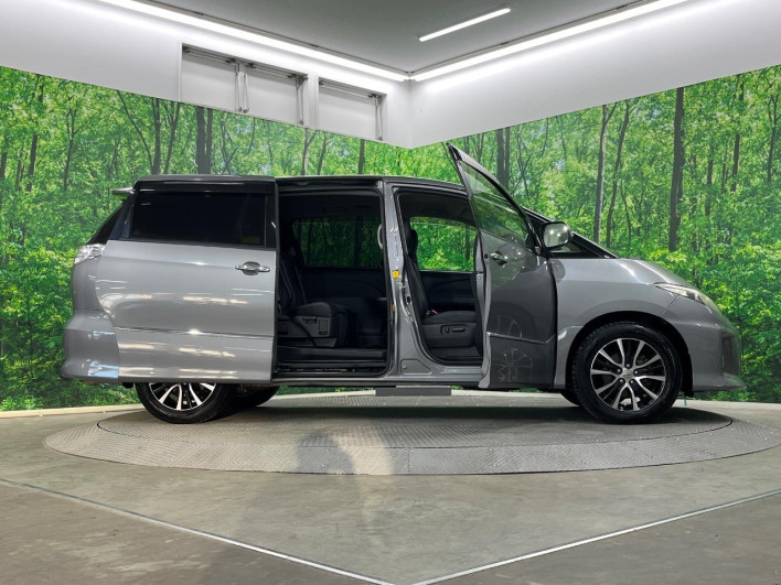2013 Toyota Estima DBA-ACR55W (UW-6a2a25f0d66fc)[22]