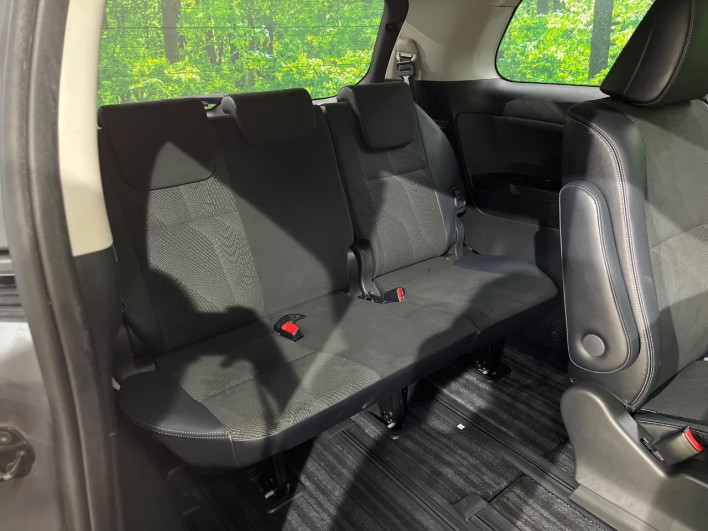 2013 Toyota Estima DBA-ACR55W (UW-6a2a25f0d66fc)[26]