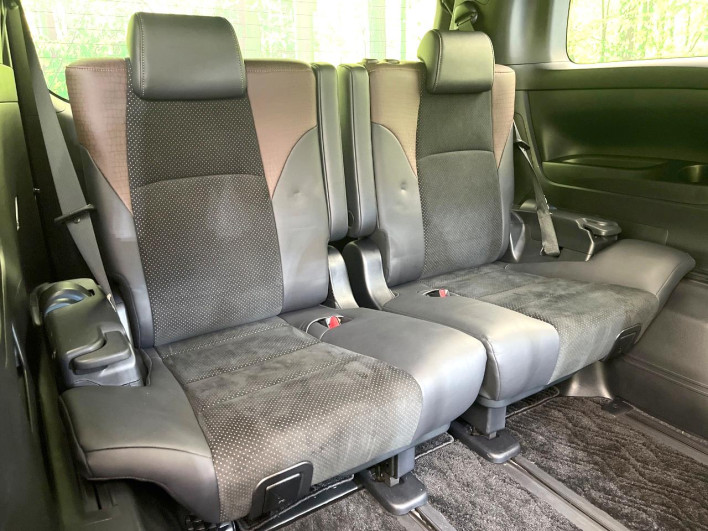 2017 Toyota Alphard DBA-AGH30W (UW-6a2a25f27c0c1)[16]