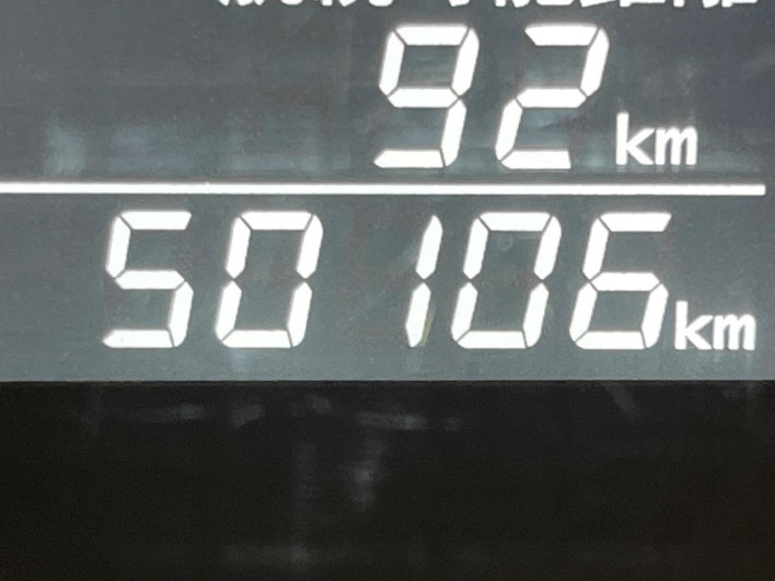 2014 Toyota Vellfire DBA-ANH20W (UW-6a2a26010fe6b)[2]