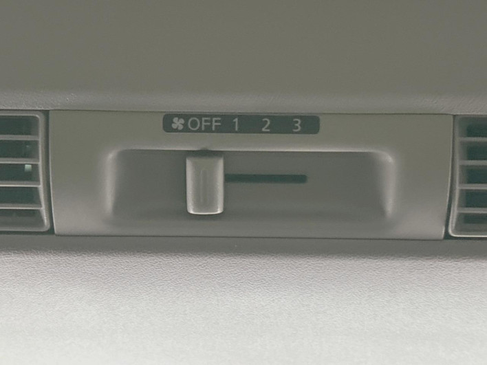 2014 Mitsubishi eK Space Custom DBA-B11A (UW-6a2a261566555)[22]