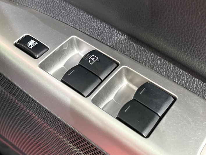 2015 Mitsubishi eK Space Custom DBA-B11A (UW-6a2a261629797)[8]