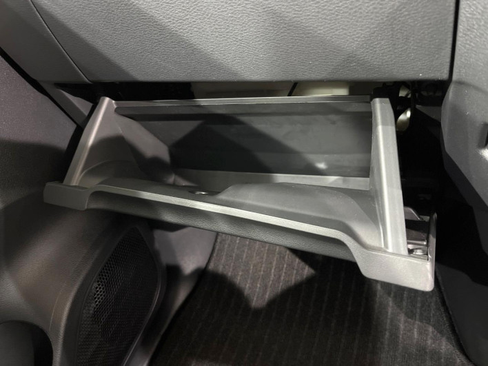 2024 Mitsubishi Delica Mini 5AA-B37A (UW-6a2a2623caa57)[20]