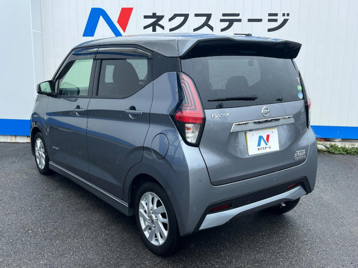 2020 Nissan Days 5AA-B44W (UW-6a2a262c5e609)[21]