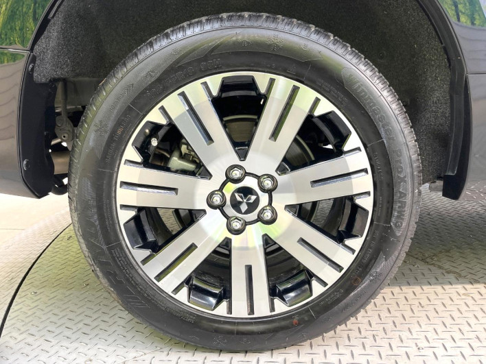 2022 Mitsubishi Delica D:5 3DA-CV1W (UW-6a2a26356b495)[15]