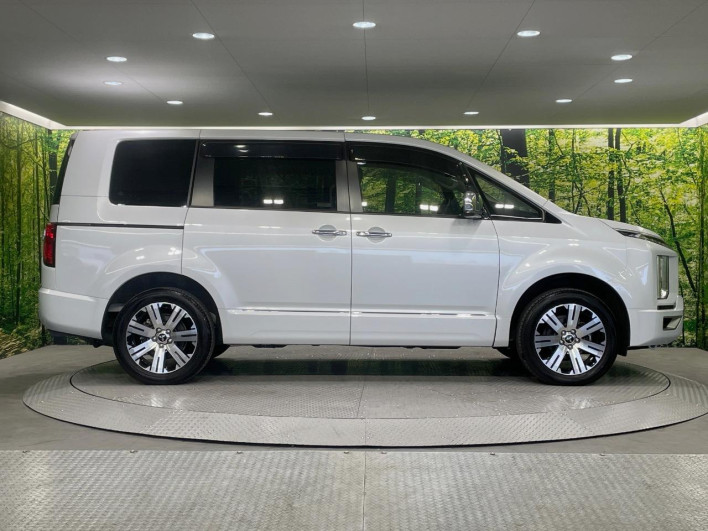 2023 Mitsubishi Delica D:5 3DA-CV1W (UW-6a2a2637b99d4)[15]