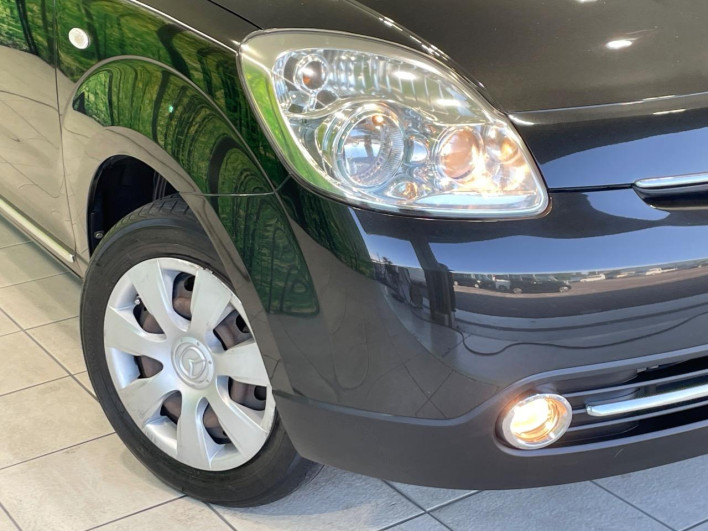 2011 Mazda Berisma DBA-DC5W (UW-6a2a263f13b3e)[28]