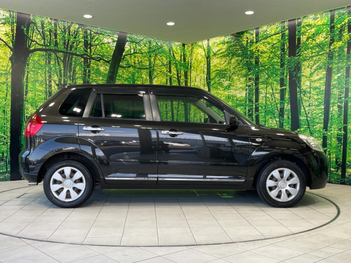 2011 Mazda Berisma DBA-DC5W (UW-6a2a263f13b3e)[9]
